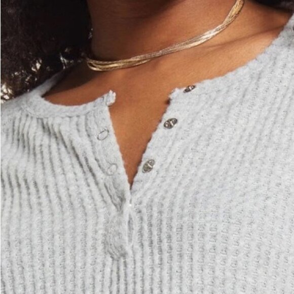 NEW Nordstrom Oversized Waffle Knit Snap Henley Long Sleeve Heather Grey Size XS - Picture 13 of 13